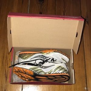Saucony track spikes